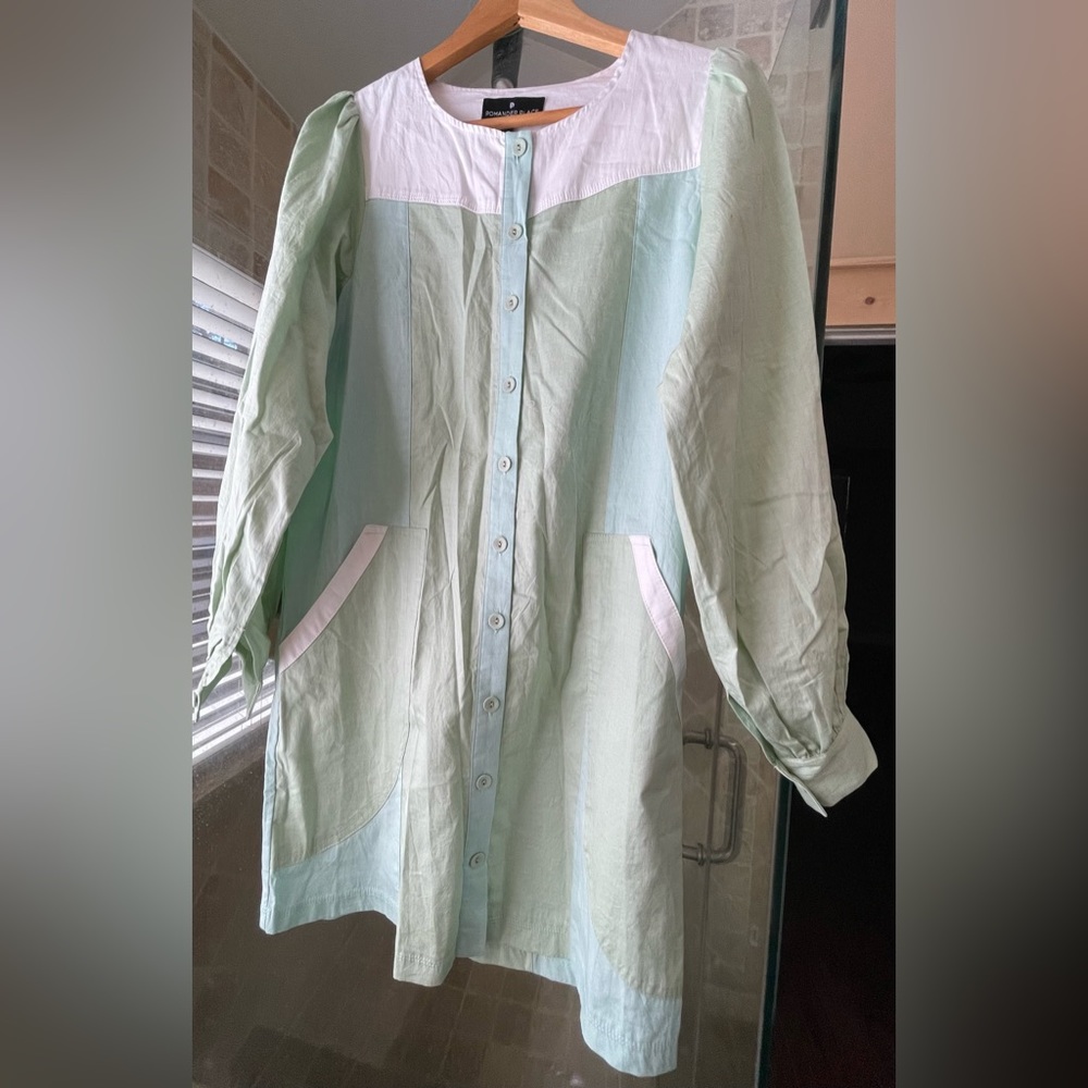 Pomander Place tunic